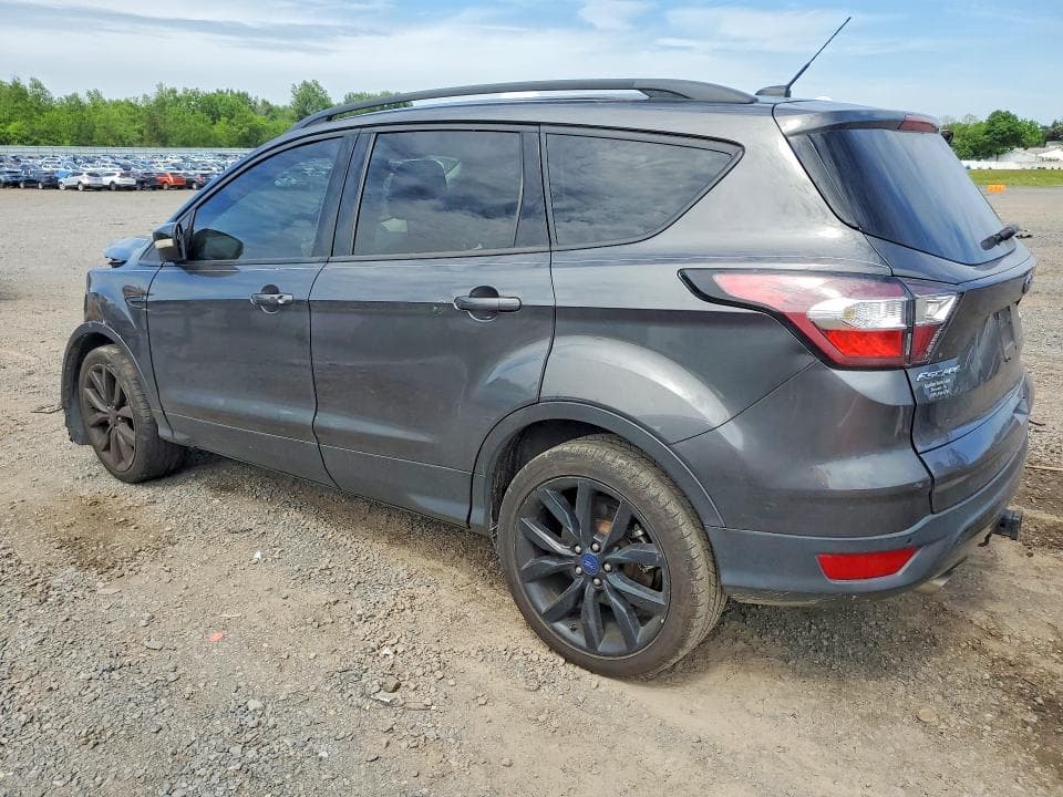 2017 FORD ESCAPE TITANIUM 2