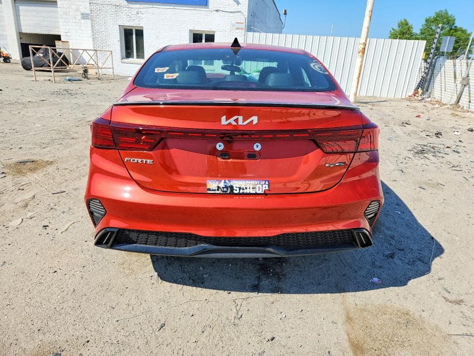 2023 KIA FORTE GT LINE 6