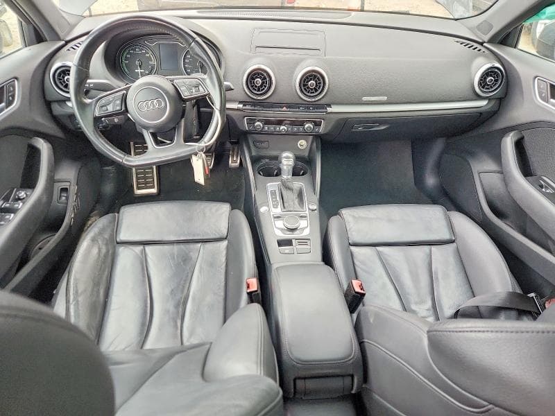 2017 AUDI A3 E-TRON PREMIUM 8