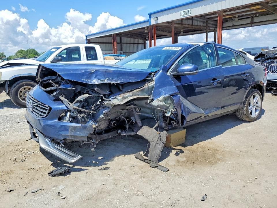 2015 VOLVO S60 PREMIER+ - 1