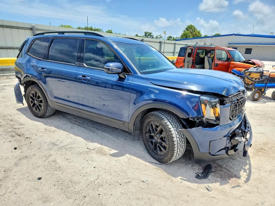 2024 KIA TELLURIDE SX X-PRO 4