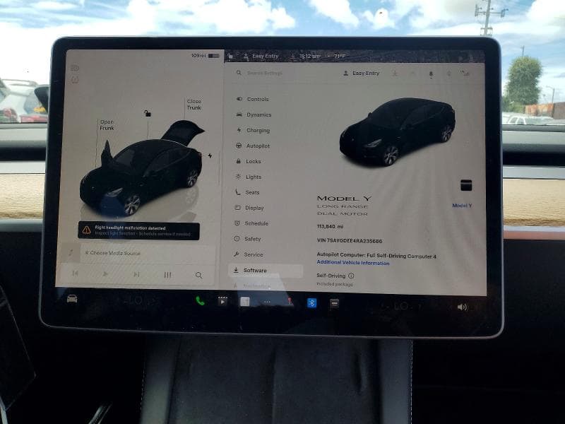 2024 TESLA MODEL Y 9
