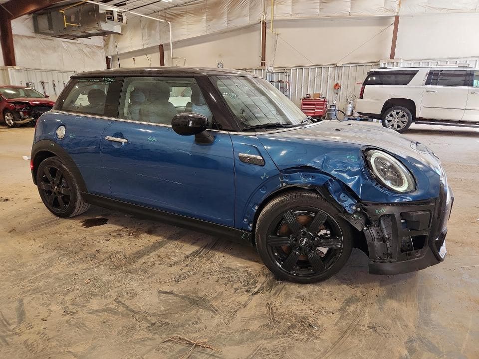 2024 MINI COOPER S 4