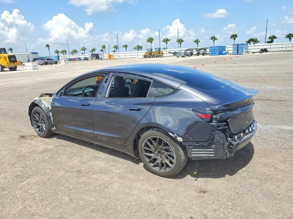 2024 TESLA MODEL 3 2