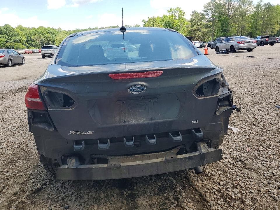 2018 FORD FOCUS SE 6