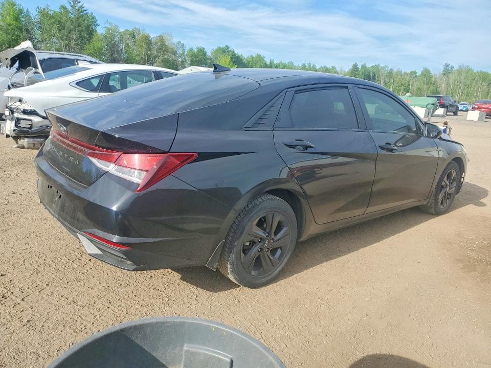 2022 HYUNDAI ELANTRA SEL 3