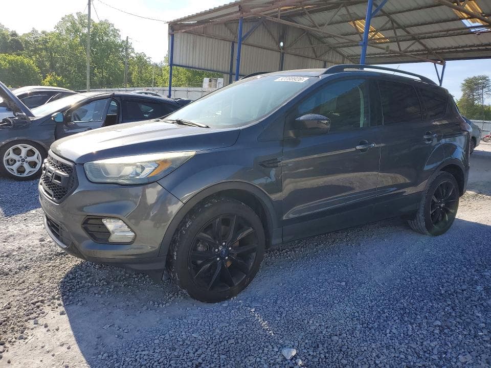 2017 FORD ESCAPE SE - 1