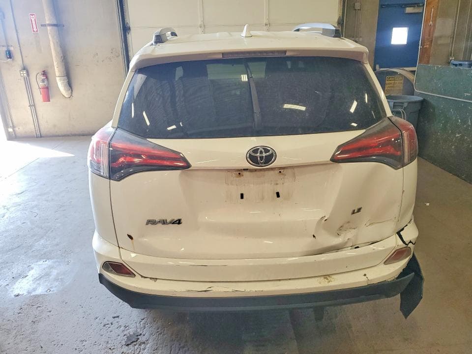2017 TOYOTA RAV4 LE 6