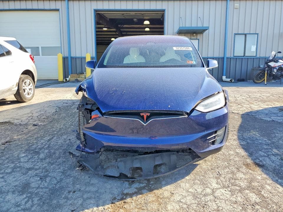 2019 TESLA MODEL X 5