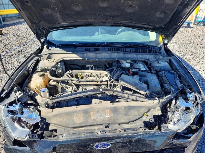 2017 FORD FUSION SE 11