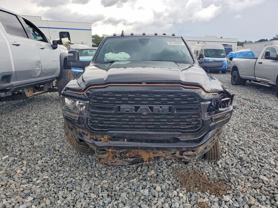 2024 RAM 3500 BIG HORN 5