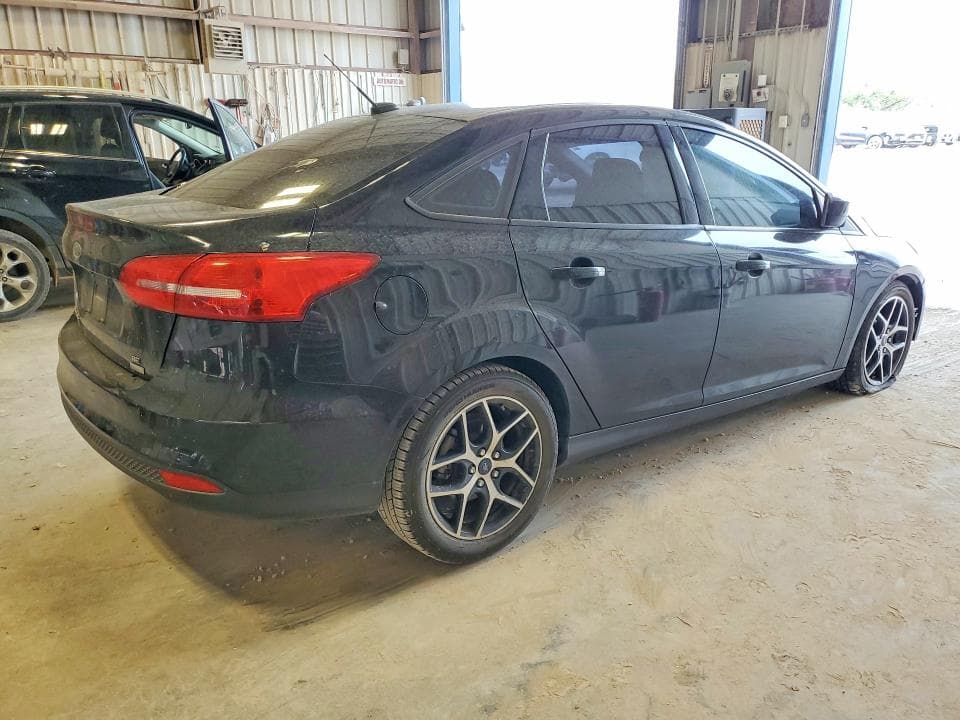 2018 FORD FOCUS SE 3
