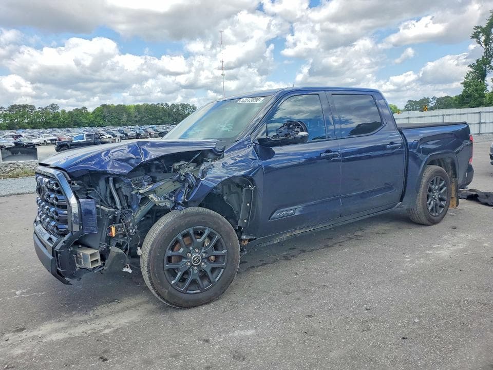 2022 TOYOTA TUNDRA