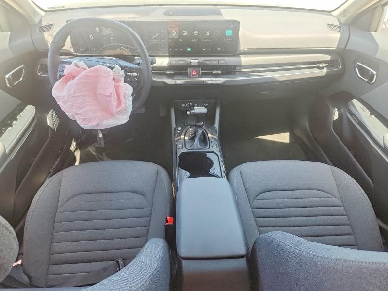 2025 KIA K4 EX 8