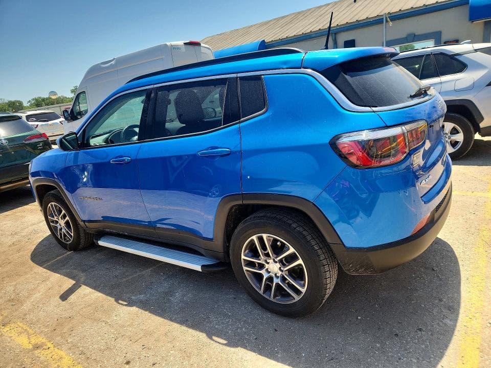 2018 JEEP COMPASS LATITUDE 2