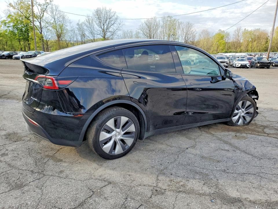 2024 TESLA MODEL Y 3