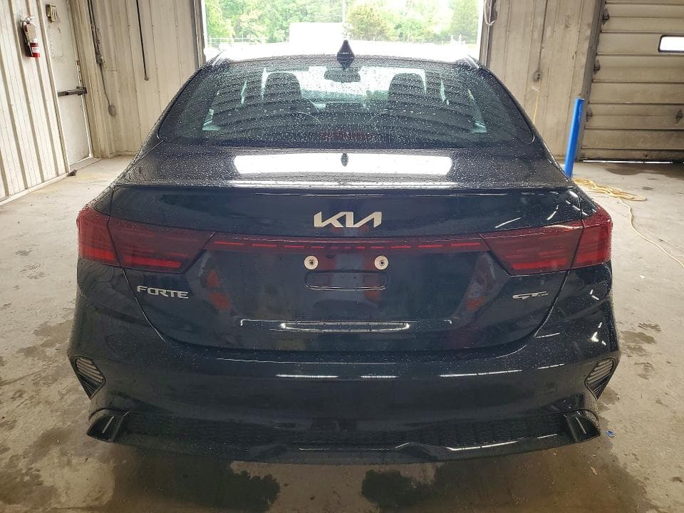 2024 KIA FORTE GT LINE 6