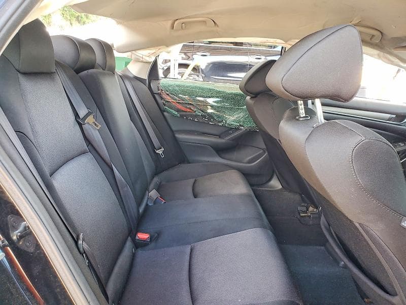 2021 HONDA ACCORD LX 10