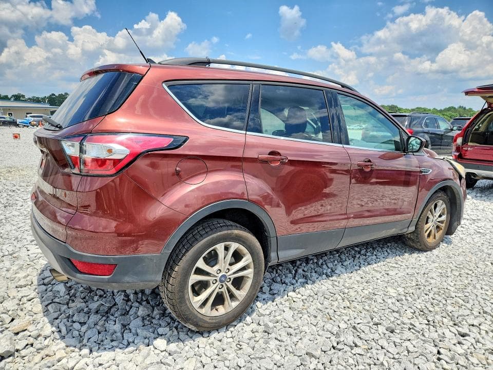 2018 FORD ESCAPE SE 3
