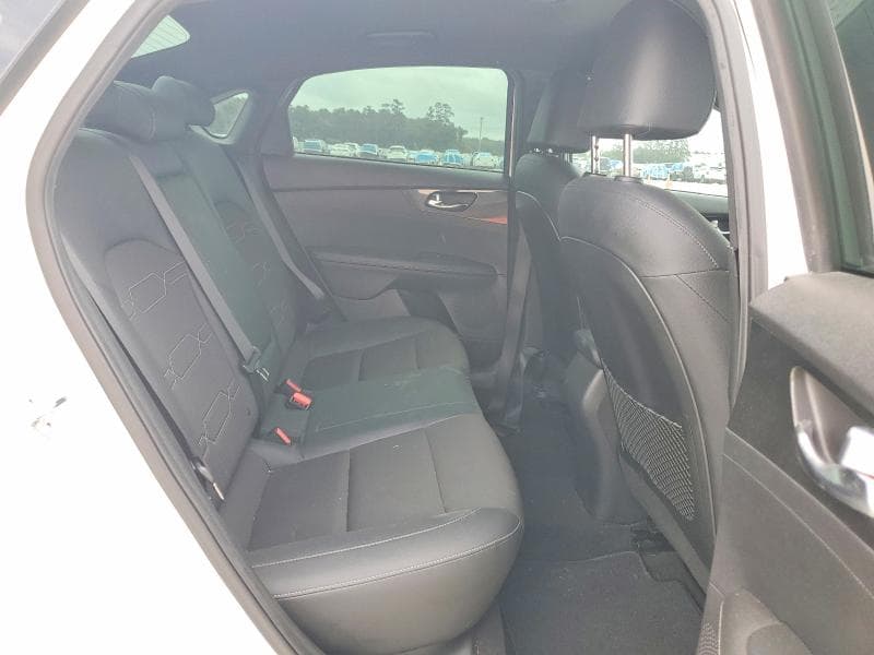 2021 KIA FORTE GT LINE 10