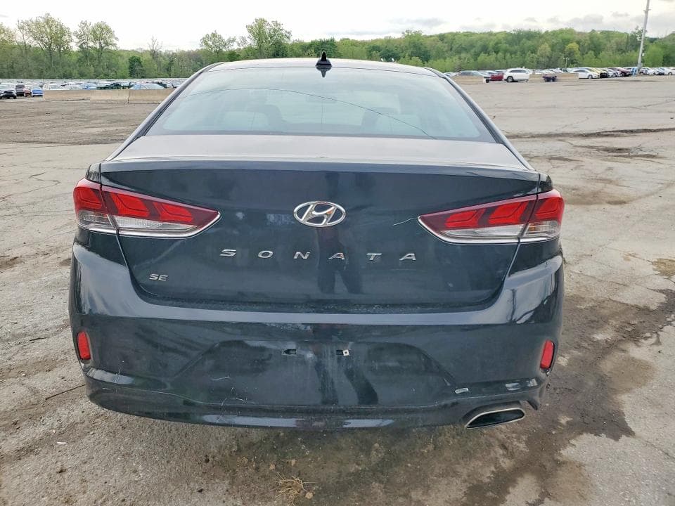 2018 HYUNDAI SONATA SE 6