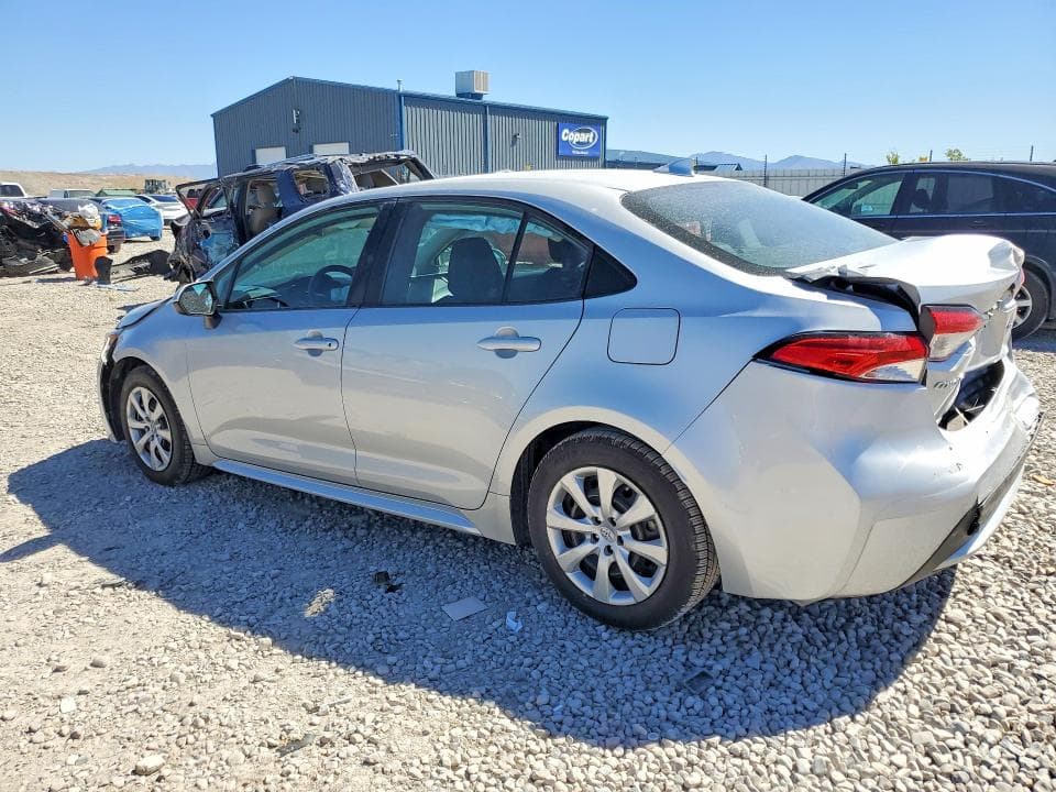2022 TOYOTA COROLLA LE 2
