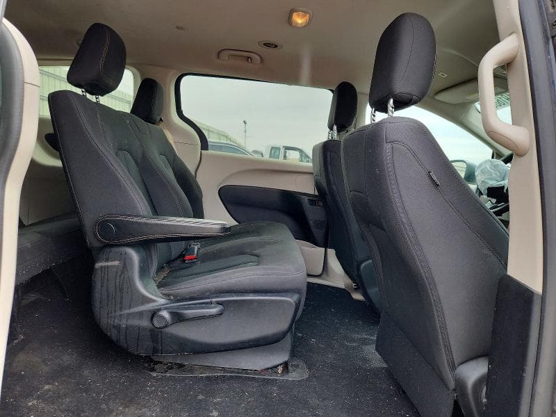 2019 CHRYSLER PACIFICA L 10