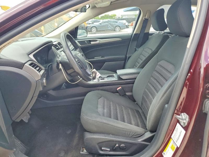2017 FORD FUSION SE 7