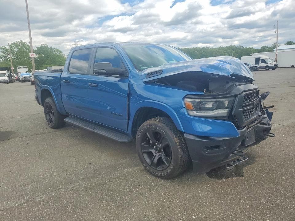 2024 RAM 1500 BIG HORN 4