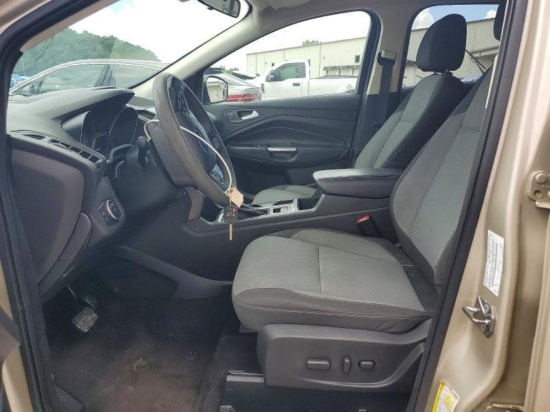 2017 FORD ESCAPE SE 7