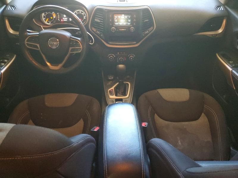 2018 JEEP CHEROKEE LATITUDE 8