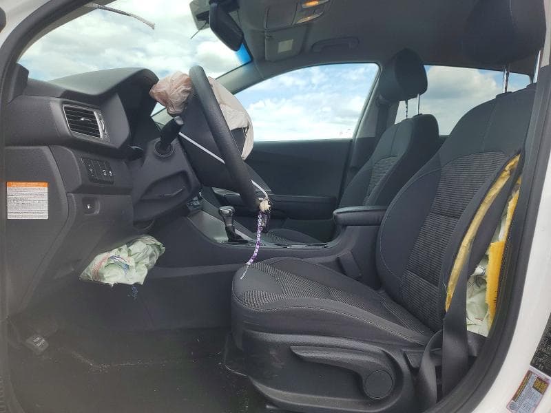 2019 KIA NIRO LX 7