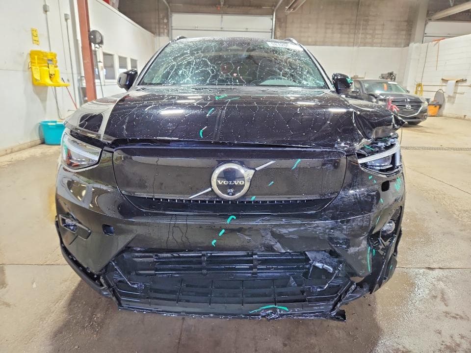 2023 VOLVO XC40 RECHARGE ULTIMATE 5