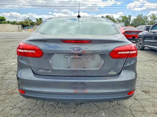2018 FORD FOCUS SE 6