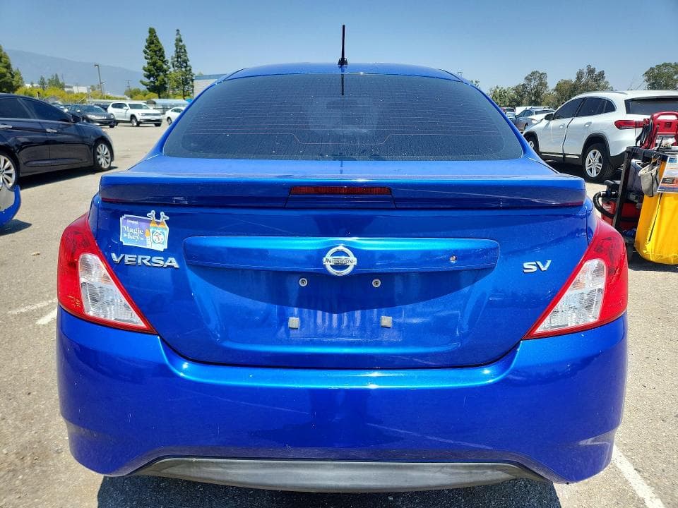 2017 NISSAN VERSA 1.6 SV 6