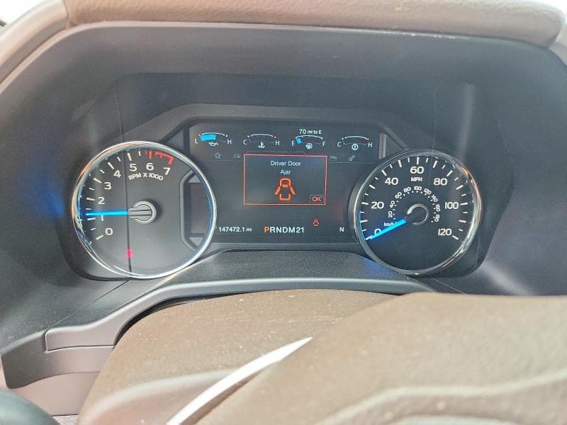2017 FORD F150 SUPERCREW 9
