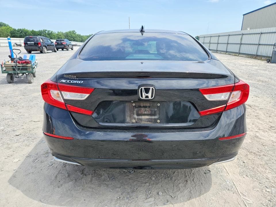 2019 HONDA ACCORD LX 6
