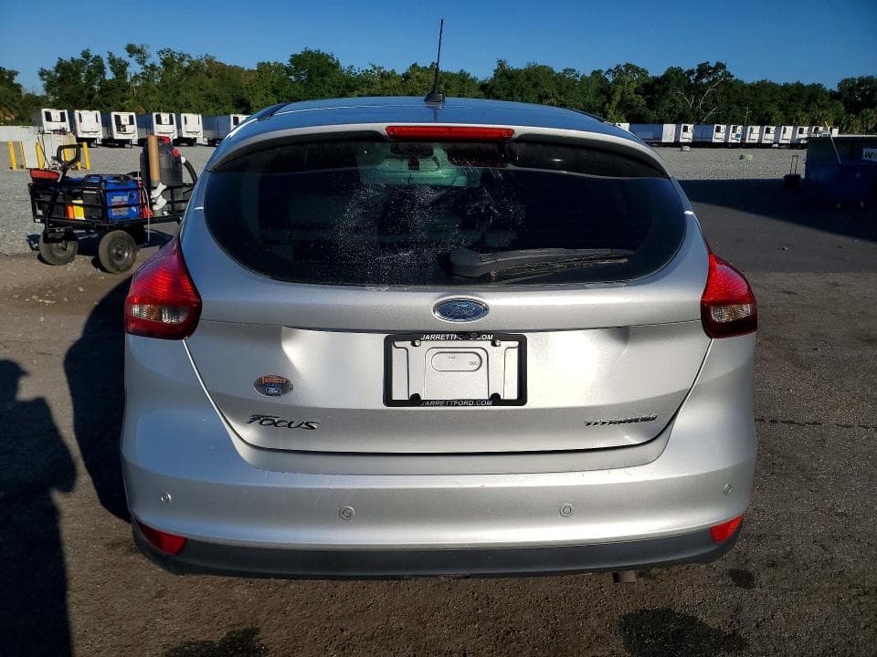 2017 FORD FOCUS TITANIUM 6