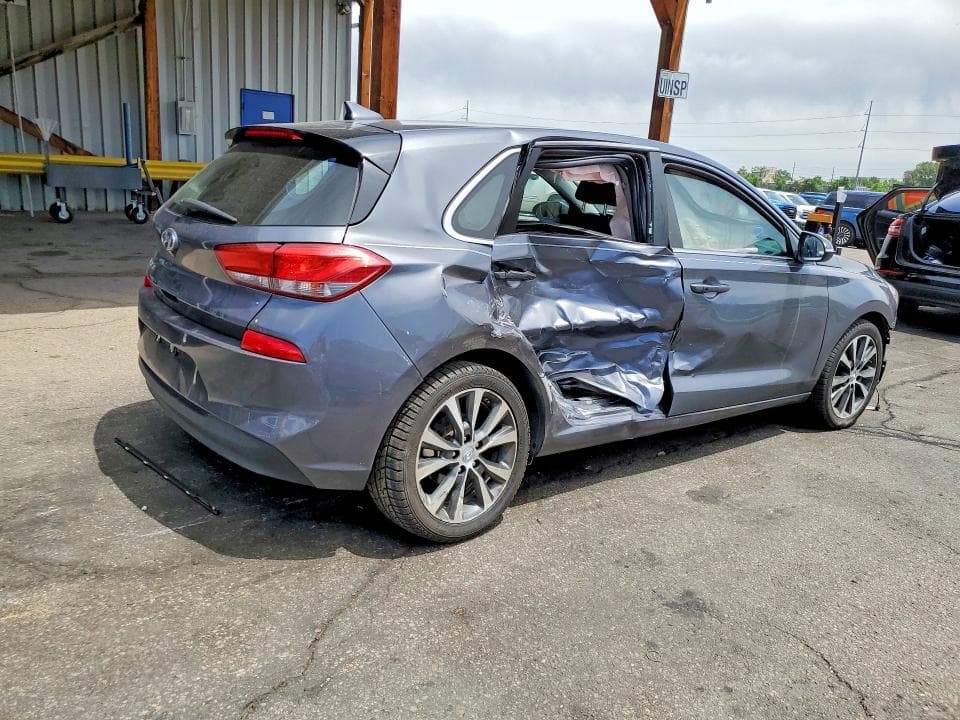 2018 HYUNDAI ELANTRA GT BASE 3
