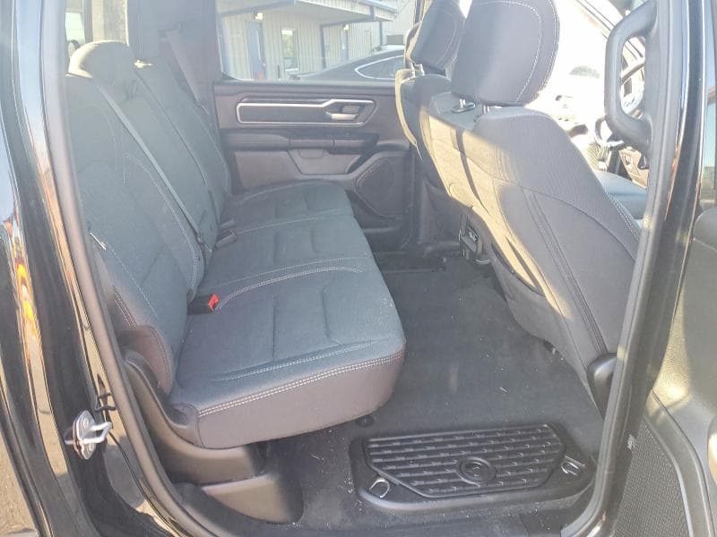 2022 RAM 1500 10