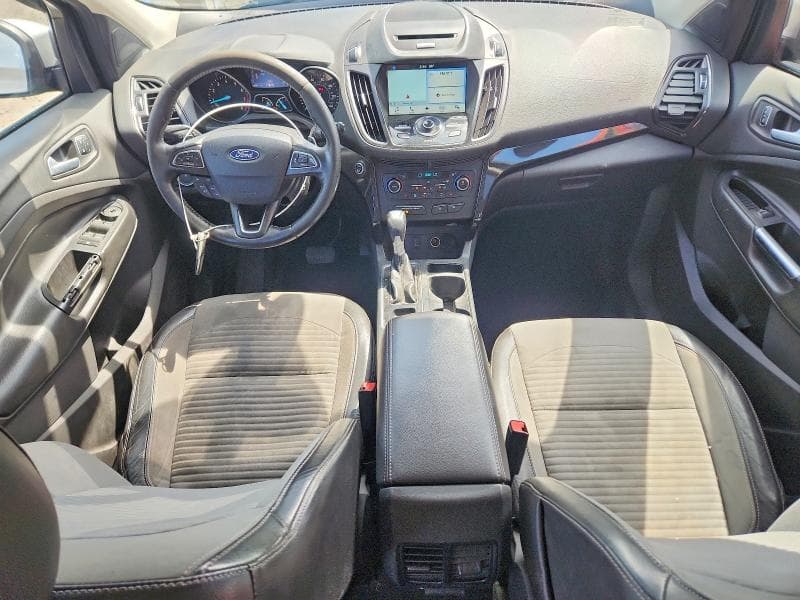 2017 FORD ESCAPE TITANIUM 8