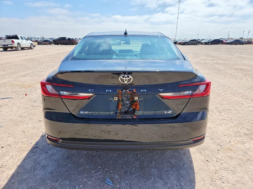 2025 TOYOTA CAMRY LE 6
