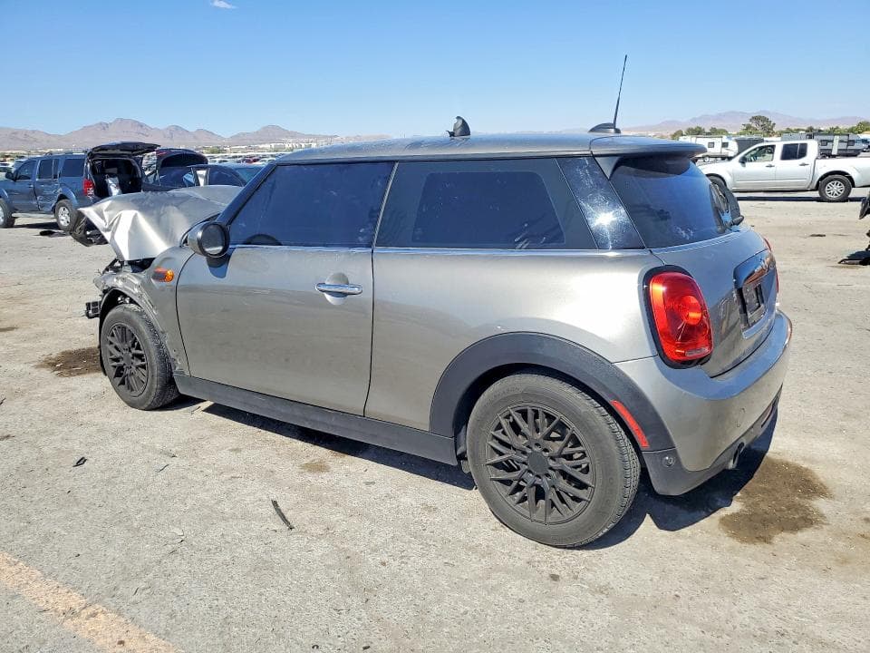 2018 MINI COOPER 2