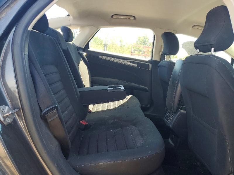 2018 FORD FUSION SE 10
