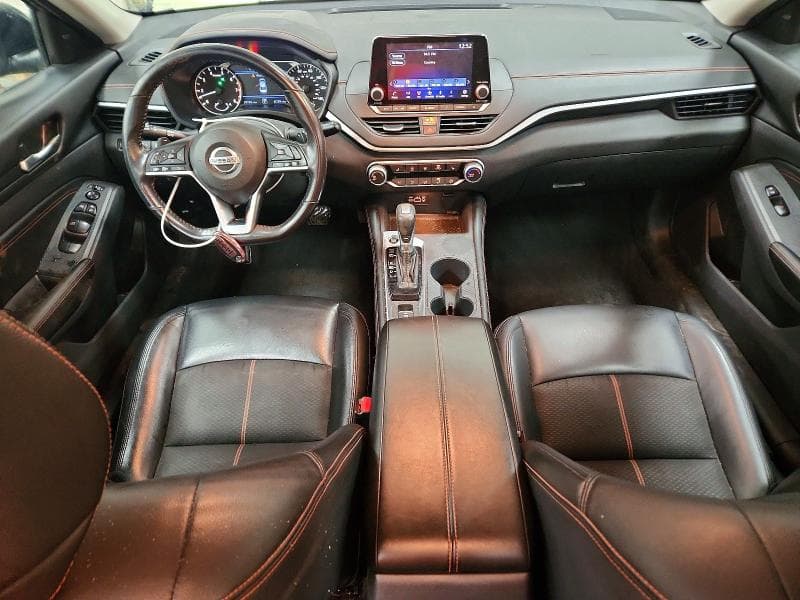 2022 NISSAN ALTIMA SR 8