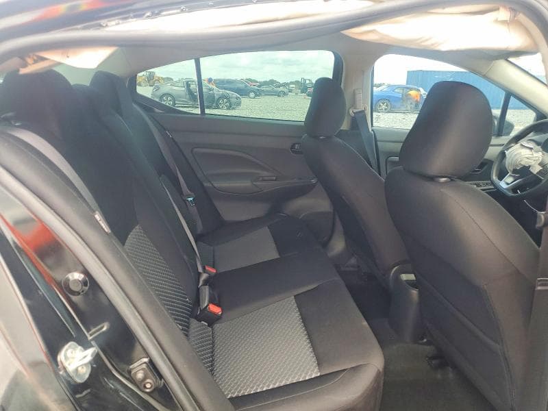 2022 NISSAN VERSA S 10