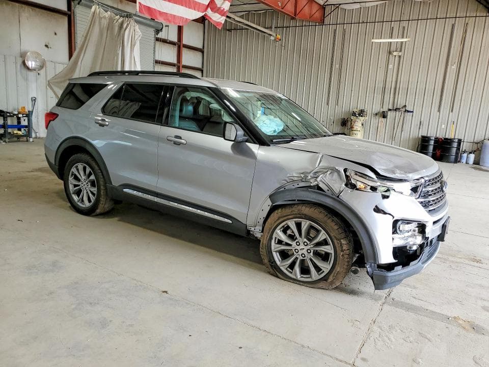 2021 FORD EXPLORER XLT 4