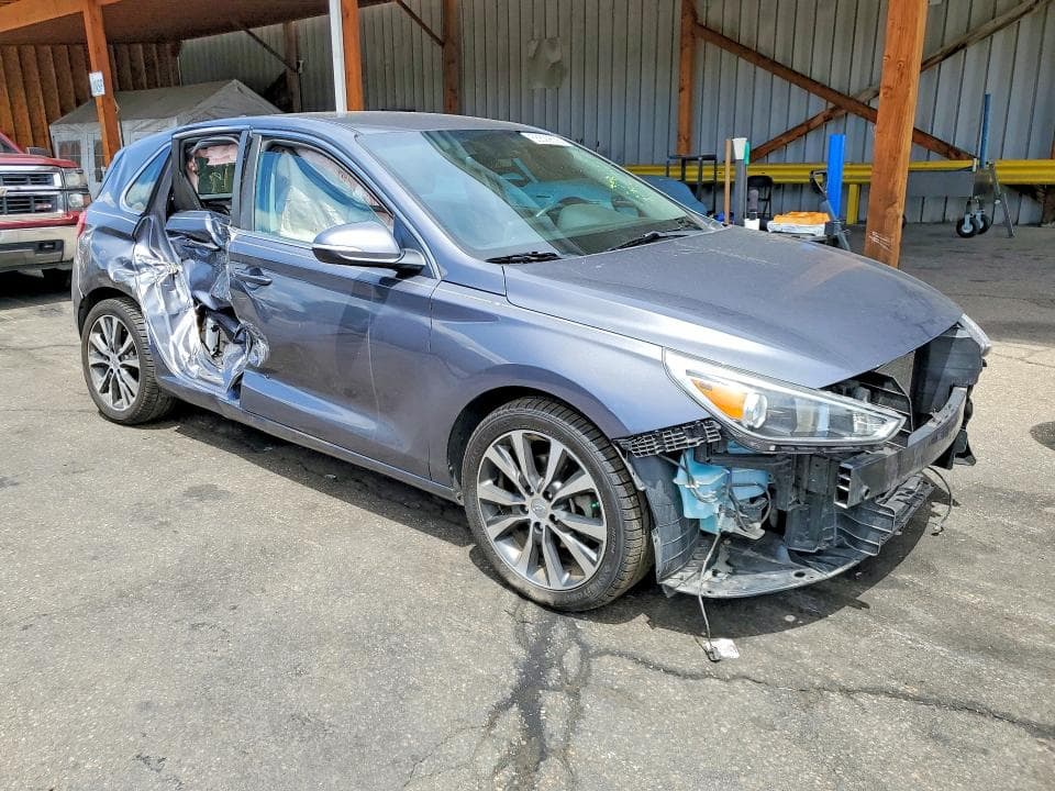 2018 HYUNDAI ELANTRA GT BASE 4