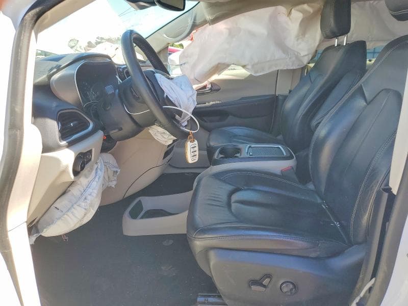 2022 CHRYSLER PACIFICA TOURING L 7