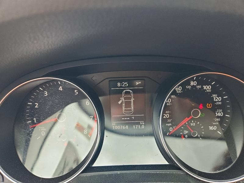 2017 VOLKSWAGEN PASSAT S S 9